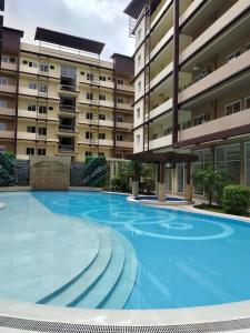 Fini HomeSuites Marilao - Mundo ng Emerald