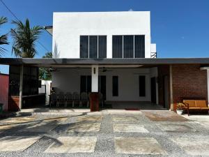 Chenang Private Pool Villa