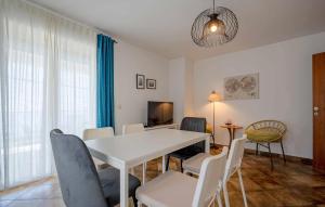 Amazing Apartment In Kotor With Wifi