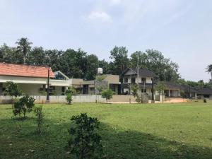 ETSA Pepper Paradise, Luxury Pool Villa for 30 Guests in Thodupuzha