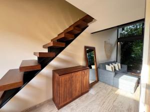 Luxury Loft minutes from the sea!