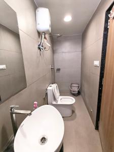 Hotel Krishna Inn Motera Ahmedabad