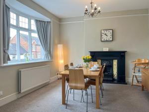 Victoria Apartment 1