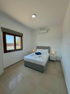 Serenity Villa - Private Heated Swimming Pool 5Bedroom