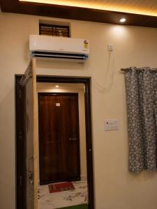 Sudama Palace - Free Temple Pass For Guests