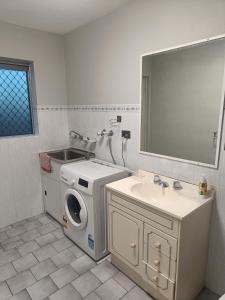 Cozy, Budget Friendly Single Room - A9