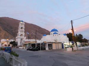 Aegean Studios Perissa