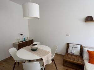 APT San Siro-Duomo-Rho fiera Free Parking and Pet friendly Near Metro QT8 and LOTTO
