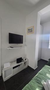 Ninas Garden - Private Villa with Pool