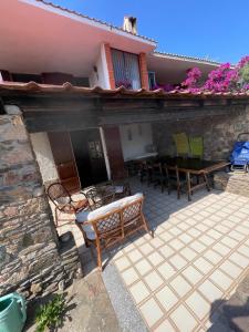 Villa Mustaro R