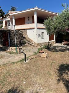Villa Mustaro R