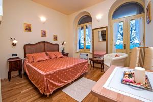 Studio with Balcony and Sea View room in Antica Porta sul Mar