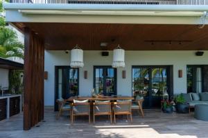 Villa 4 Flamingos with Waterfront