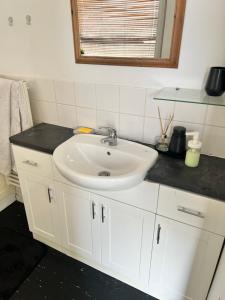 Studio West Drayton Heathrow