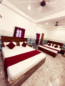 K D Dham Hotel -Near Prem Mandir Vrindavan
