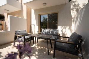Casa Elisa with terrace & garden indoor pool gym