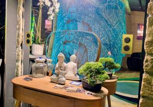 Les suites du Bouddha Bleu