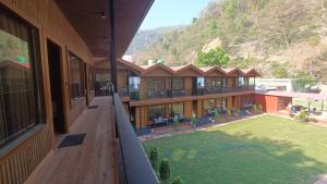 Aqua Forest River Resort