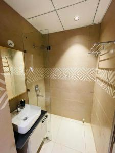 Studio Apartments In Greater Noida West, Ek Murti