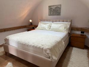Salaria Rooms