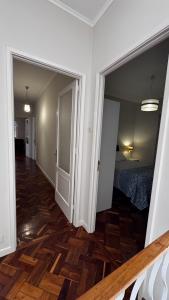 Glorias House
