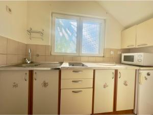 Vila Lastva, Apartment No 2