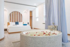 Downtown Oasis Pool Villa A
