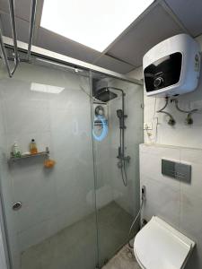 Premium Furnished 2BHK Stay Ajnara Le Garden Noida