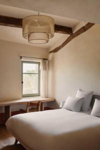 Luxury Provençal house – Pool, nature & spa