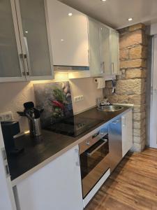 Manus, Fachwerk-Idylle & High-End Outdoor-Luxus