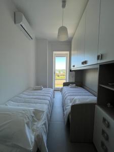 Lake view apartment