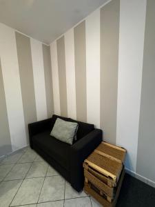 AppArt 21 artistic beach apartment