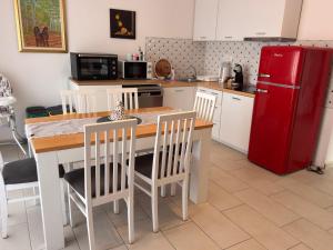 Outstanding large apartment for 6+2