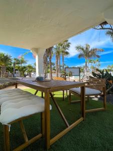 Oasis Dunas Sweet Family Home II Pool view by B-Rent