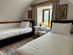 Salaria Rooms