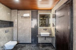 Skyearth Hotel Indore
