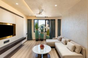 Skyearth Hotel Indore