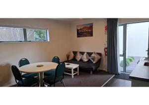 Alcala Motor Lodge