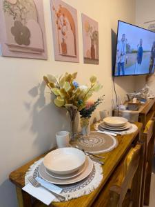 Urbanite Stays-Urban Deca Towers Cubao