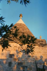 Trullo Armonia a Panoramic Villa with Pool