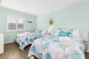 Late August Labor Day Deals! Ocean Block Sleeps 6 Beach Gear