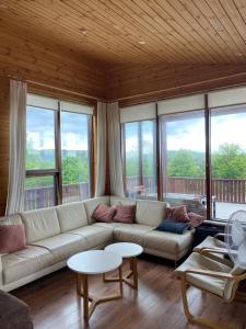 Cabin near Reykjavík - hot tub