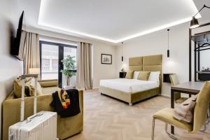 Glam44 Private Suites by Premium Suites Collection