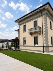 Mema Residence