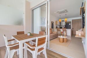 Baia Kristal Cartagena by HostPro