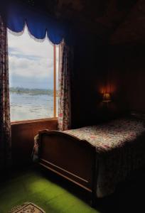 Kings Houseboats