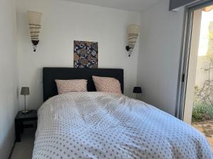 Apartment with garden, close to Capelan cove