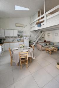 Maison de charme dans le village de Mornac sur Seudre classé plus beau village de France