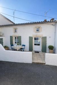 Maison de charme dans le village de Mornac sur Seudre classé plus beau village de France