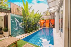 Modern Villa near Seminyak & Canggu, Large Pool